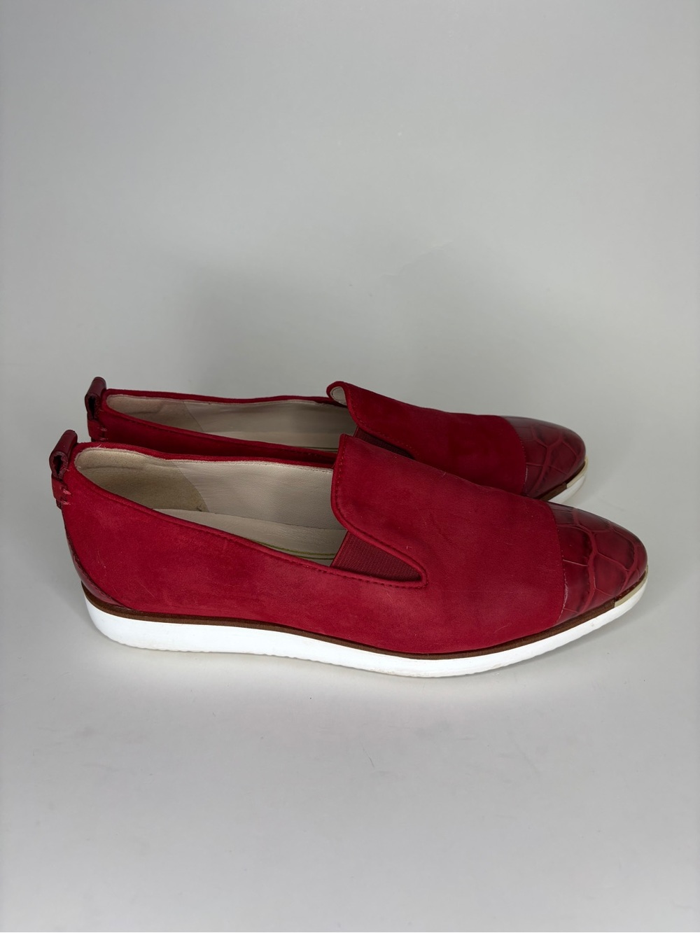 cole haan grand ambition Shoes Loafers Women Size 7B Red Suede Cap Toe Slip Ons